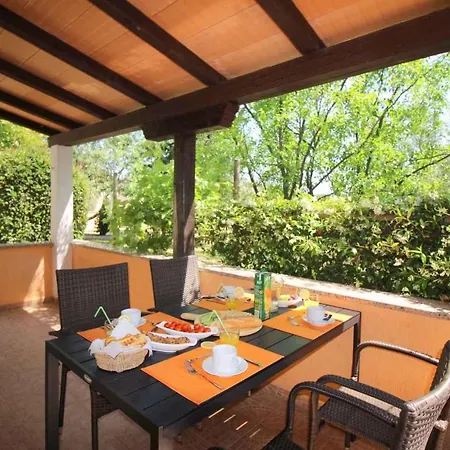 Homes In Porec/istrien 10143 Holiday home